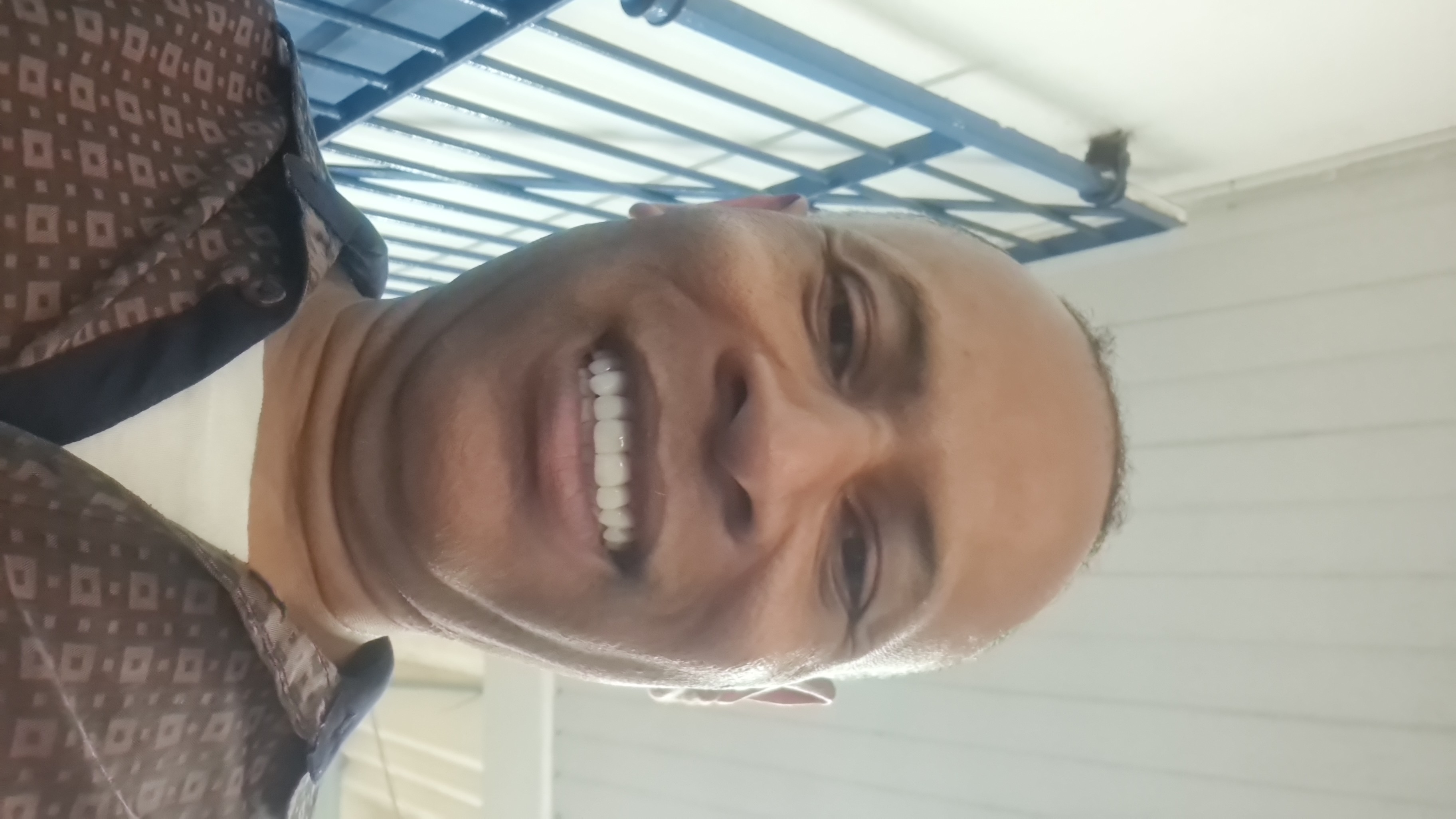 Foto profissional de Adenildo